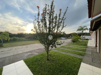 Casa de Condomínio com 2 Quartos à venda, 57m² no Diácono João Luiz Pozzobon, Santa Maria