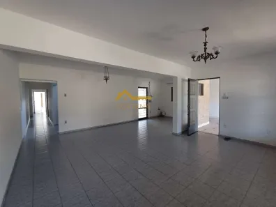 Casa de Vila com 4 Quartos para alugar, 338m² no Vila São João, Sorocaba