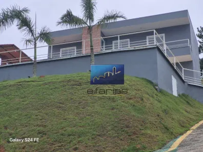 Fazenda / Sítio / Chácara com 3 Quartos à venda, 160m² no Igaratá, Igaratá