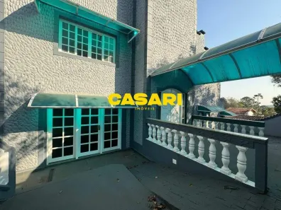 Casa com 3 Quartos para alugar, 373m² no Parque Terra Nova, São Bernardo do Campo