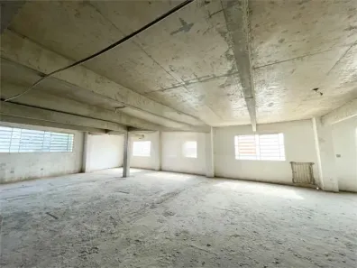 Galpão / Depósito / Armazém para alugar, 671m² no Jardim Flórida, Barueri