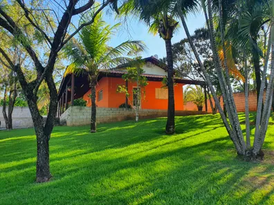 Fazenda / Sítio / Chácara com 2 Quartos à venda, 110m² no Núcleo Urbano Bom Jardim, Jaguariúna
