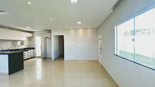 Casa com 3 Quartos à venda, 110m² no Vale Quem Tem, Teresina