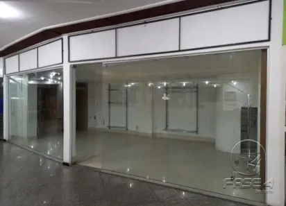 Loja / Salão / Ponto Comercial à venda, 83m² no Comercial, Resende