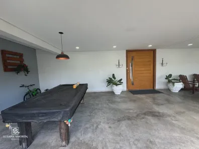 Casa de Condomínio com 5 Quartos para venda ou aluguel, 400m² no Jardim Acapulco, Guarujá