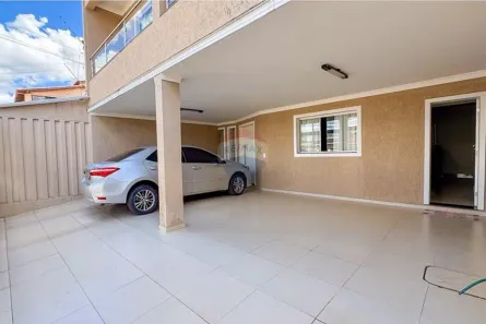 Sobrado com 4 Quartos à venda, 329m² no Guará II, Brasília