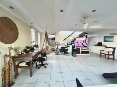 Casa de Condomínio com 4 Quartos à venda, 135m² no Vila Luiza, Armação dos Búzios