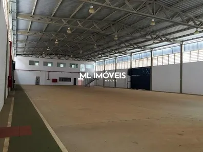Galpão / Depósito / Armazém à venda, 1335m² no Imboassica, Macaé