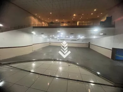 Prédio Inteiro para alugar, 800m² no Centro, Nova Friburgo
