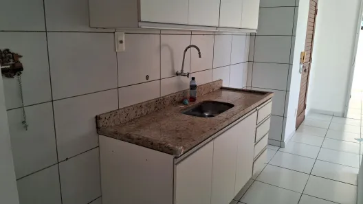 Apartamento com 3 Quartos para alugar, 90m² no Manaíra, João Pessoa
