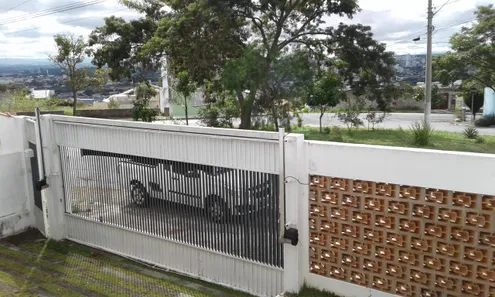 Casa com 3 Quartos à venda, 180m² no Jardim Terras de Santa Helena, Jacareí