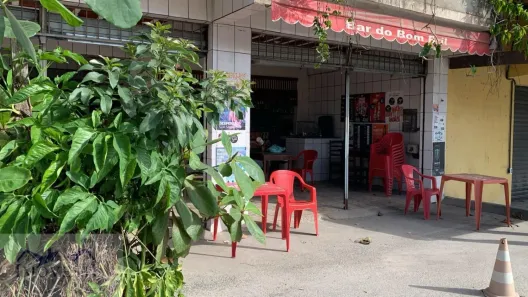 Loja / Salão / Ponto Comercial para alugar, 120m² no Flamengo, Maricá
