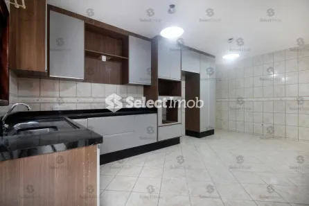 Sobrado com 3 Quartos para alugar, 255m² no Jardim Primavera, Mauá