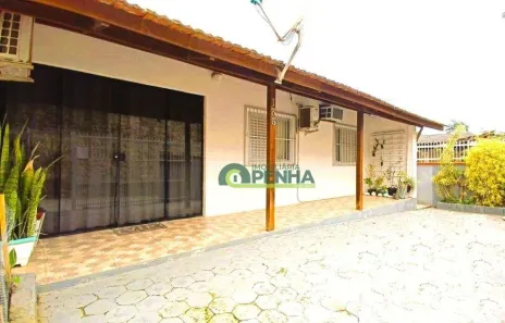 Casa com 3 Quartos à venda, 100m² no Armação, Penha