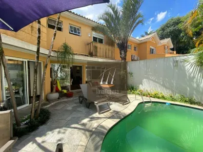 Casa de Condomínio com 4 Quartos à venda, 250m² no Mauá, São Caetano do Sul