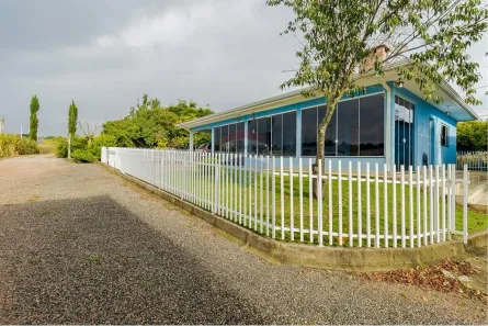 Fazenda / Sítio / Chácara com 3 Quartos à venda, 9000m² no Estados, Fazenda Rio Grande