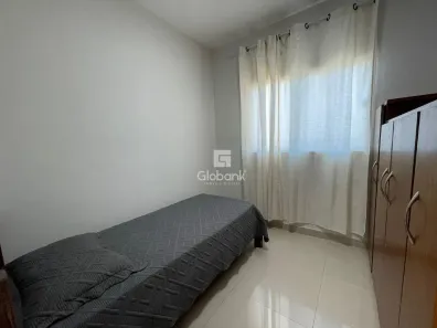 Apartamento com 2 Quartos para alugar, 70m² no Vila Sumaré, Montes Claros