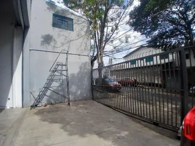 Galpão / Depósito / Armazém para alugar, 228m² no Jardim Fontana, Cotia