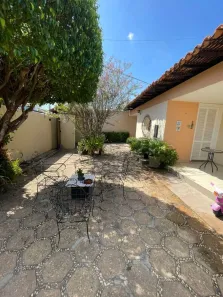 Casa com 4 Quartos à venda, 170m² no Jóquei, Teresina