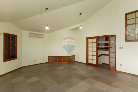 Casa com 4 Quartos à venda, 342m² no Patronato, Santa Maria