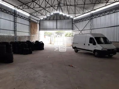 Galpão / Depósito / Armazém para venda ou aluguel, 585m² no Dom Bosco, Volta Redonda