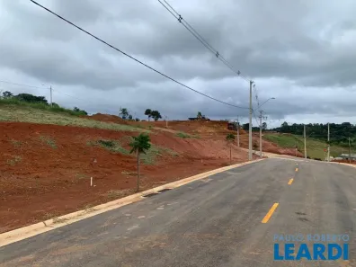 Terreno / Lote / Condomínio à venda, 306m² no Centro, Arujá