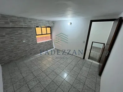 Casa com 1 Quarto para alugar, 45m² no Jardim Monte Alegre, Taboão da Serra