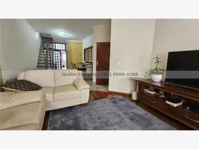Casa de Condomínio com 3 Quartos à venda, 239m² no Jardim Las Vegas, Santo André