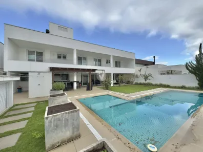 Casa de Condomínio com 4 Quartos à venda, 700m² no Camobi, Santa Maria