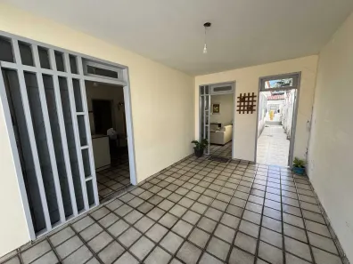 Casa com 3 Quartos à venda, 225m² no Cirurgia, Aracaju