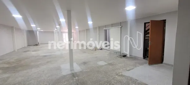 Galpão / Depósito / Armazém para venda ou aluguel, 450m² no Setor de Indústrias Bernardo Sayão, Brasília