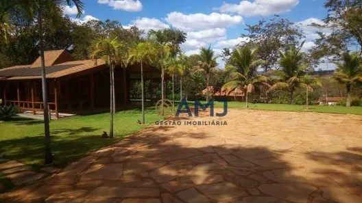 Fazenda / Sítio / Chácara com 3 Quartos à venda, 310m² no , Santo Antônio do Descoberto