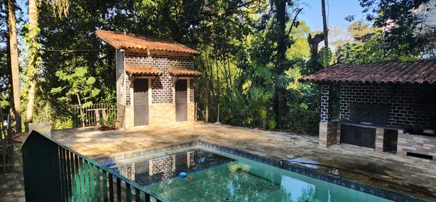 Fazenda / Sítio / Chácara com 3 Quartos à venda, 1900m² no Barreira, Guapimirim