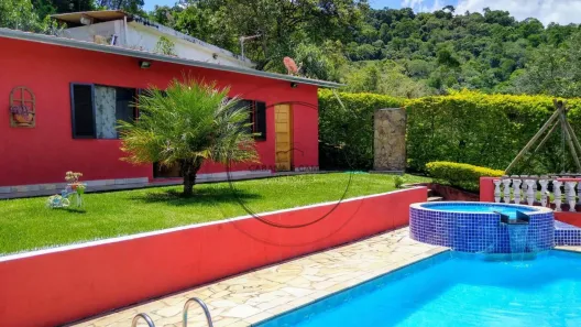 Fazenda / Sítio / Chácara com 3 Quartos à venda, 125m² no , Nazaré Paulista