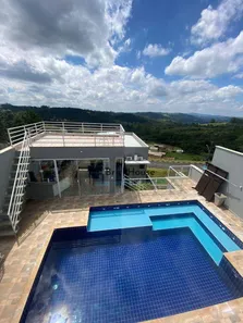 Casa de Condomínio com 3 Quartos para venda ou aluguel, 800m² no Estação, São Roque