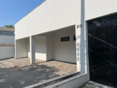 Loja / Salão / Ponto Comercial à venda, 370m² no Aterrado, Volta Redonda