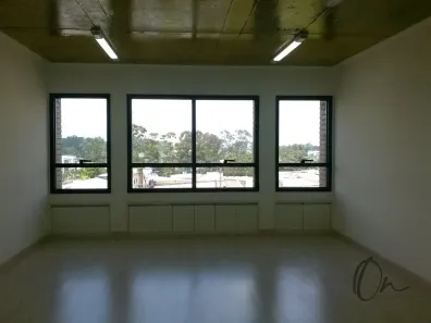Conjunto Comercial / Sala para alugar, 41m² no Jardim Lambreta, Cotia