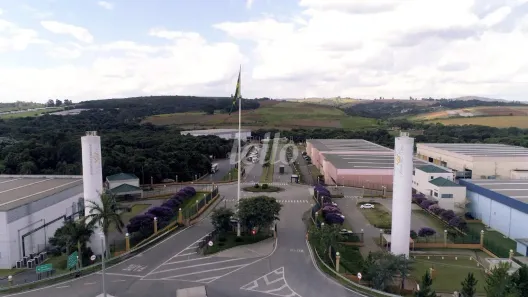 Prédio Inteiro para alugar, 1527m² no Vila Salles, Atibaia