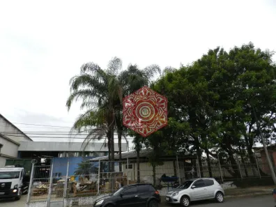 Galpão / Depósito / Armazém para venda ou aluguel, 1767m² no Parque das Rodovias, Lorena