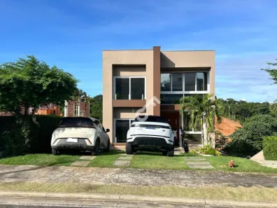Casa de Condomínio com 5 Quartos para alugar, 338m² no Alphaville (Abrantes), Camaçari