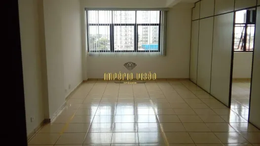 Conjunto Comercial / Sala à venda, 78m² no Centro, Suzano