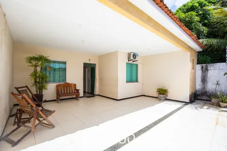 Casa com 4 Quartos à venda, 300m² no Farolândia, Aracaju