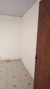 Casa com 1 Quarto para alugar, 100m² no Vila Mercedes, Jandira