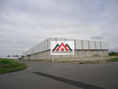 Galpão / Depósito / Armazém para alugar, 6500m² no Residencial e Comercial Cidade Jardim, Pindamonhangaba