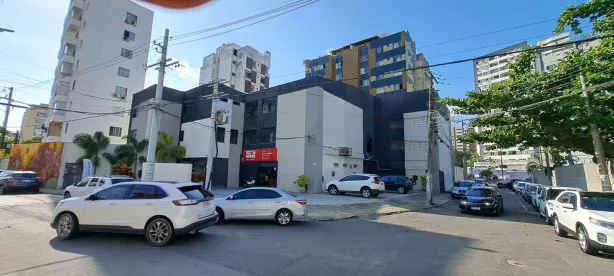 Prédio Inteiro à venda, 1177m² no Pituba, Salvador