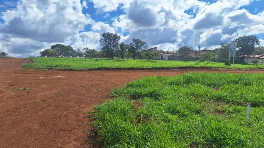 Terreno / Lote / Condomínio à venda, 360m² no Felipe Cláudio de Sales, Pedro Leopoldo