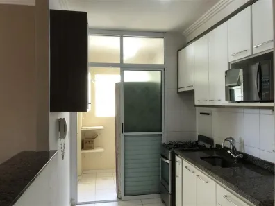 Apartamento com 2 Quartos para alugar, 71m² no Jardim Tupanci, Barueri
