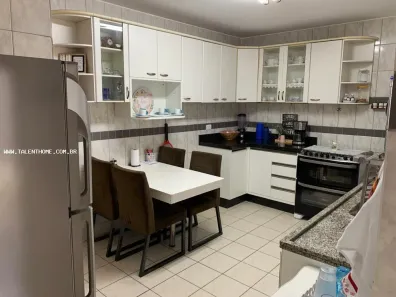 Casa com 3 Quartos à venda, 115m² no Brasília, Londrina