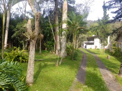 Fazenda / Sítio / Chácara com 2 Quartos à venda, 200m² no Quarta Divisão, Ribeirão Pires