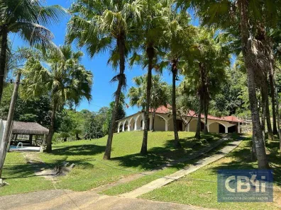 Fazenda / Sítio / Chácara com 10 Quartos à venda, 1600m² no Maraporã, Cachoeiras de Macacu